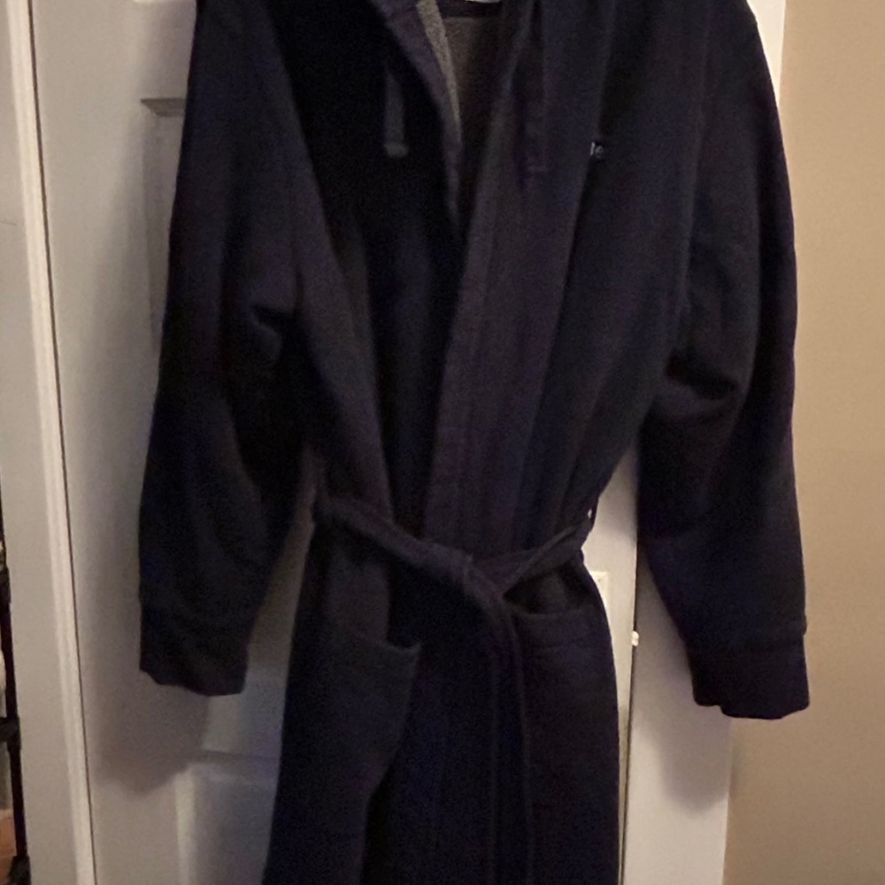 LL Bean Mens heavy hooded robe